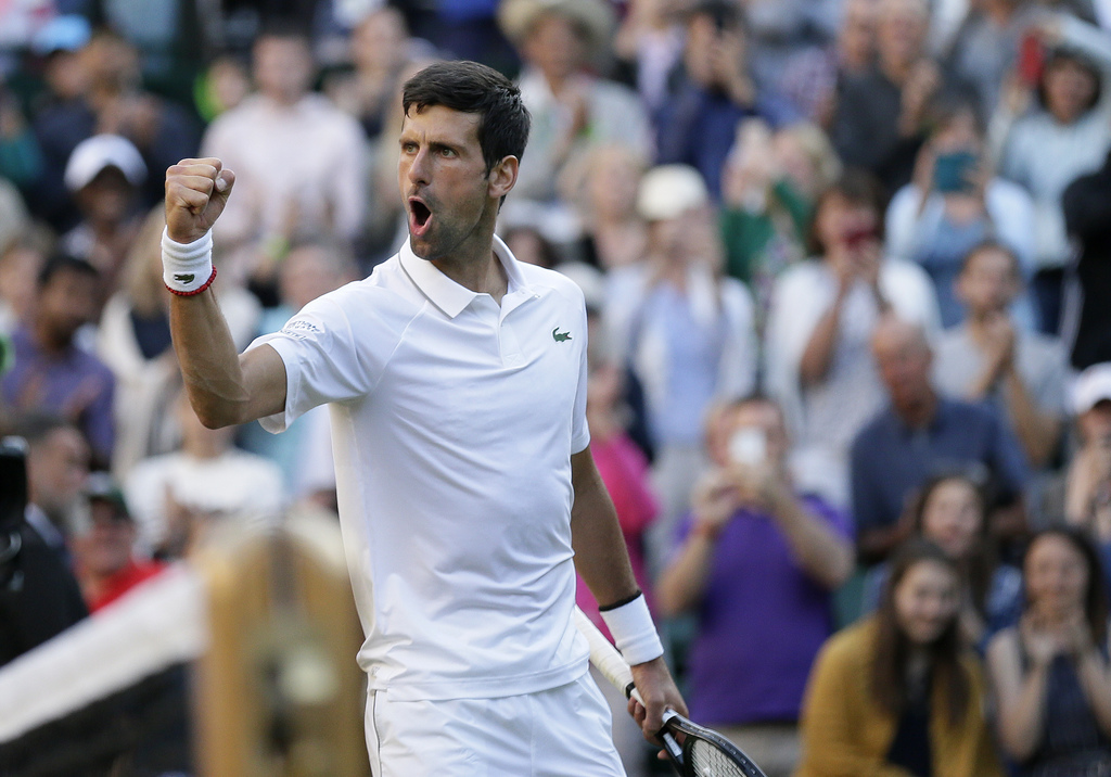 Novak Djokovic ahorra energía en Wimbledon