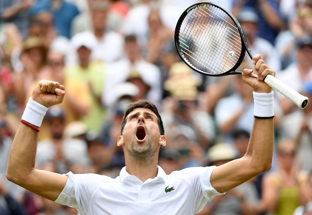 Novak Djokovic es el primer semifinalista en Wimbledon