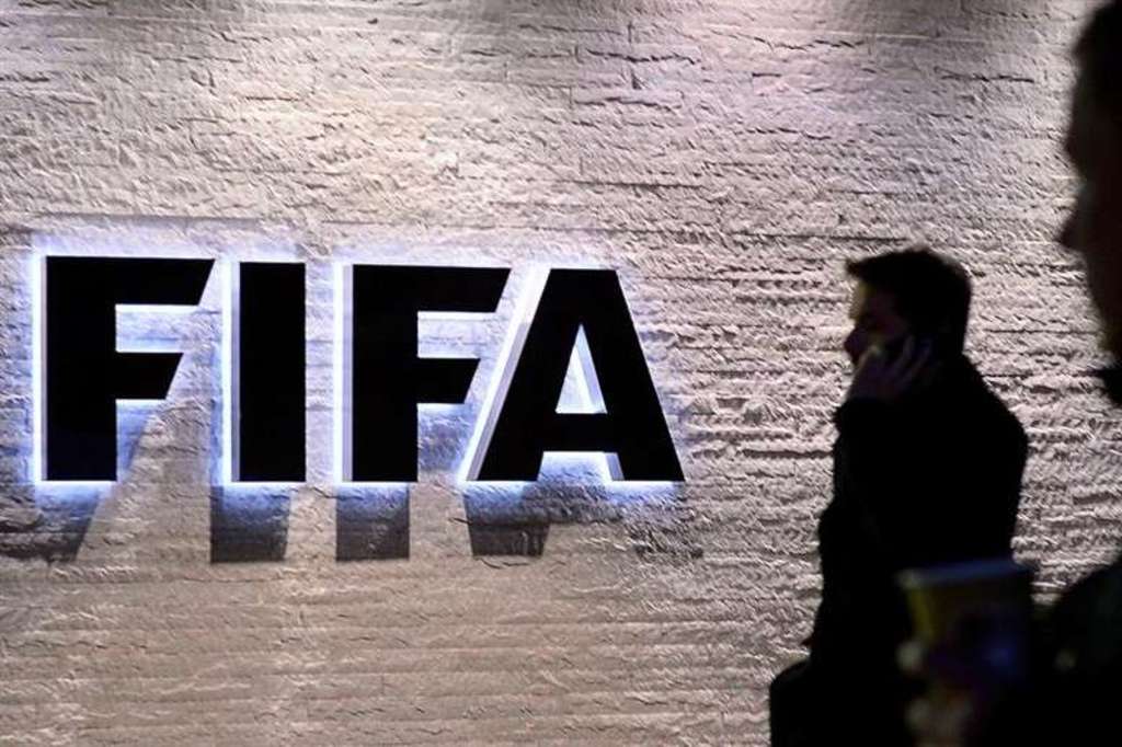 FIFA se pone 'ruda' contra el racismo