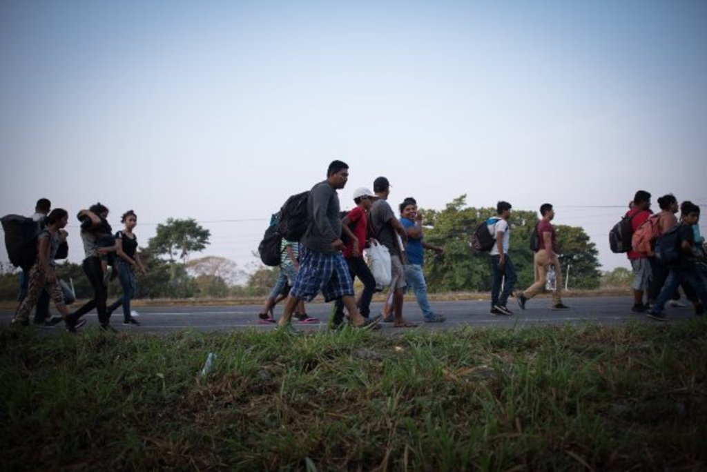 Ordenan reconocer como refugiado a migrante