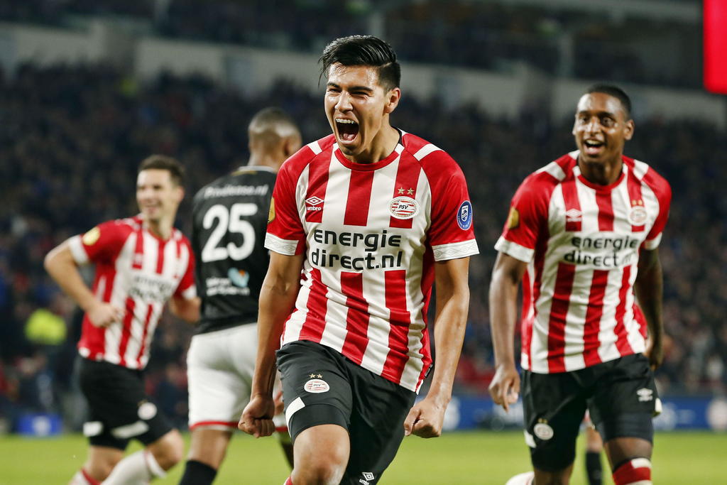 Erick Gutiérrez reporta con el PSV