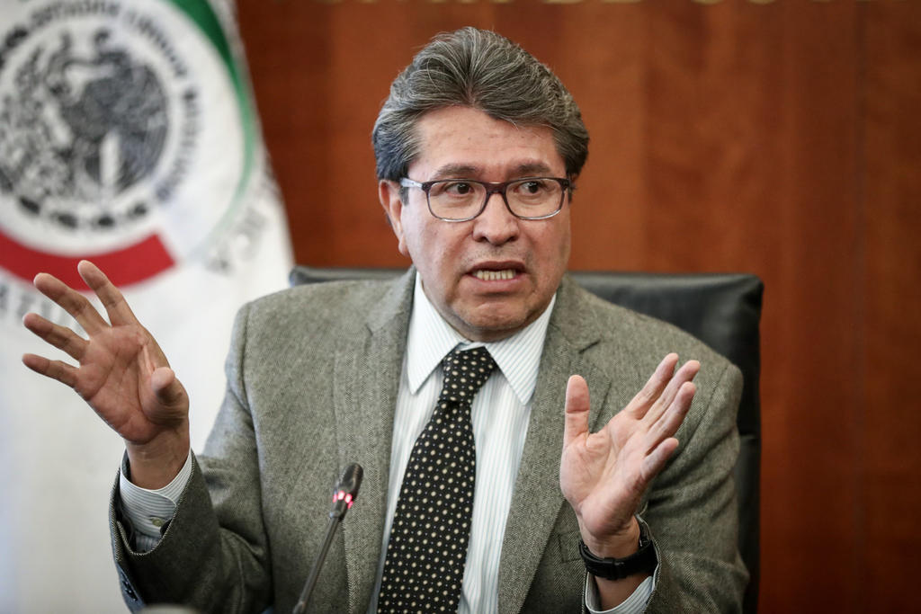 El Senado nunca apoyará que México sea tercer país seguro: Monreal