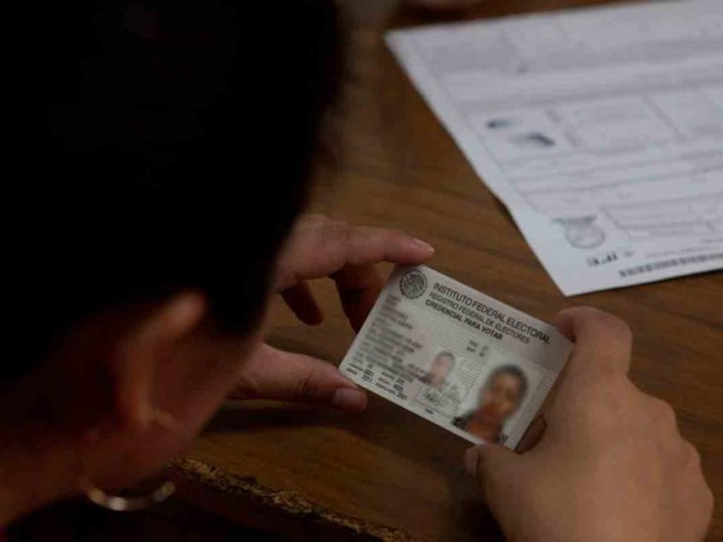 Investigan a funcionarios por expedir 80 actas de nacimiento falsas para migrantes
