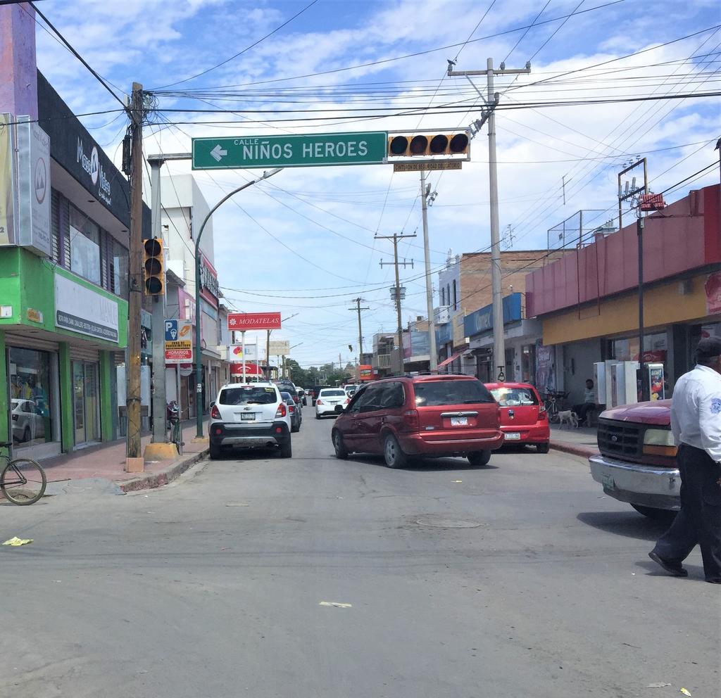 Analizarán si continúan semáforos en el centro de Matamoros