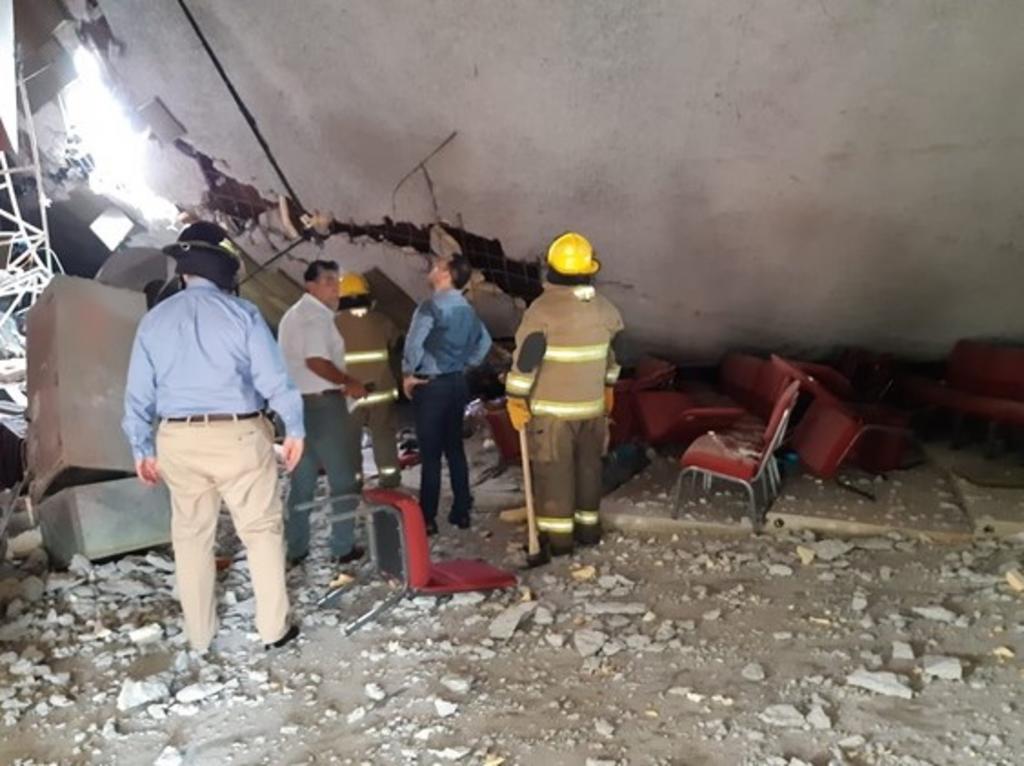 Derrumbe de domo deja 18 heridos en encuentro religioso en Tabasco