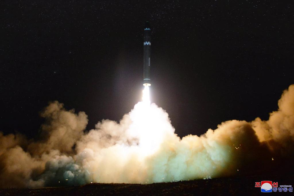 Corea del Norte realiza tercer lanzamiento de misiles en una semana