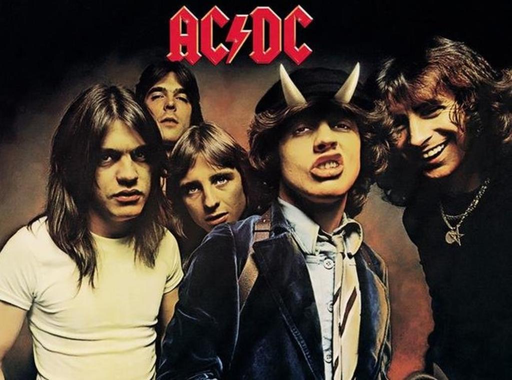 AC/DC revela portada censurada de su álbum Highway To Hell