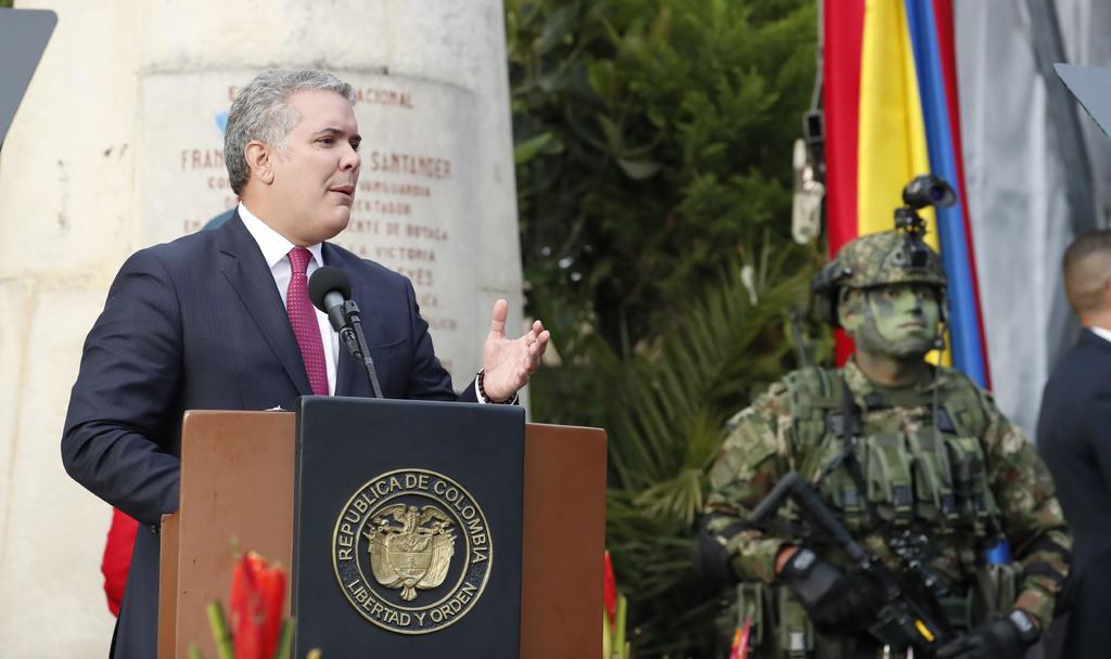 Duque sobre Maduro y sus ejercicios militares: 'Perro que ladra no muerde'