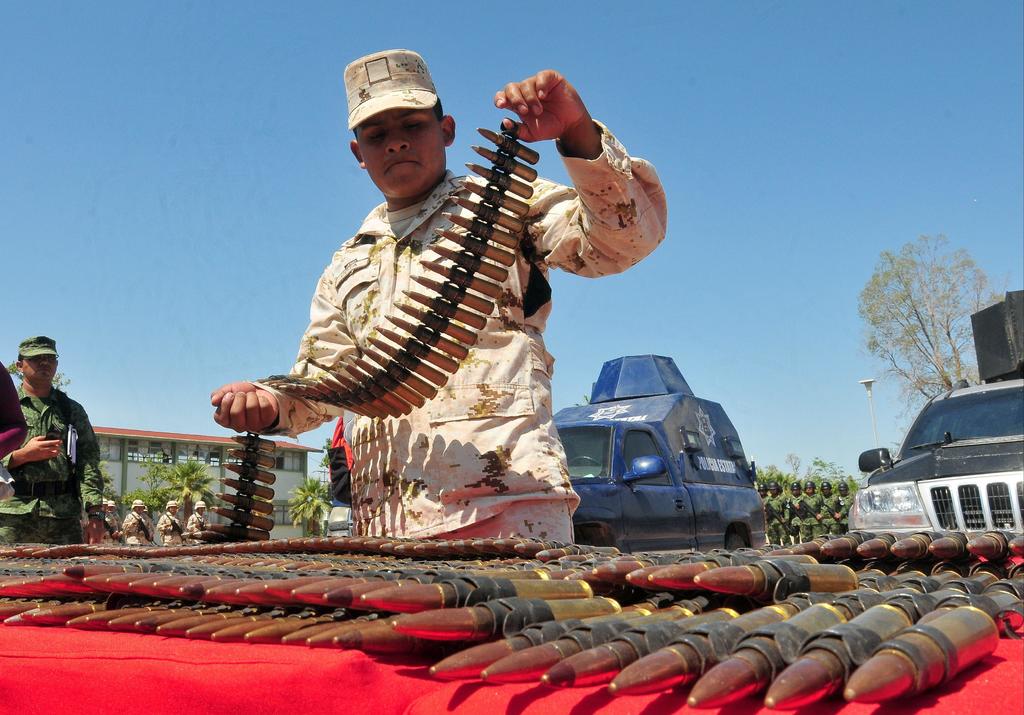 Circulan por México 1.6 millones de armas ilegales: Sedena