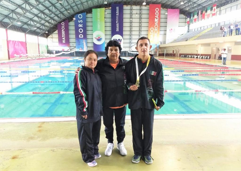 Se lucen los nadadores del DIF Torreón