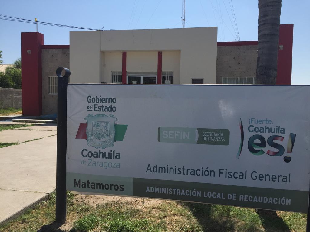 Aumenta flujo de contribuyentes en Matamoros