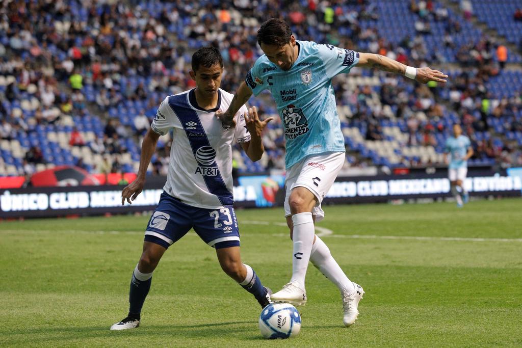 Pachuca golea por 0-4 al Puebla y suma su primer triunfo