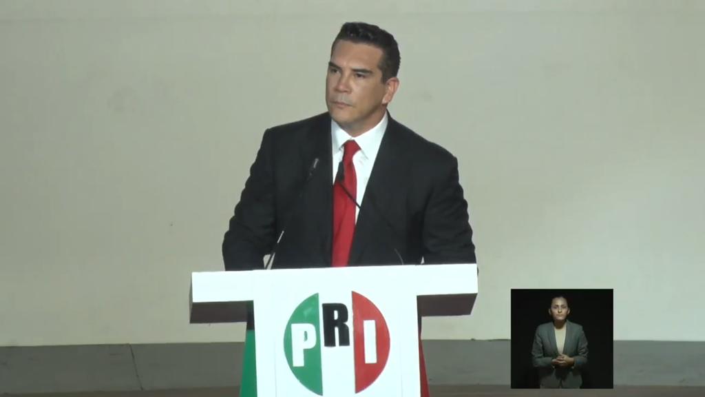 Alejandro Moreno rinde protesta como dirigente nacional del PRI