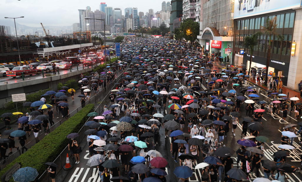 China organizó campaña para deslegitimar protestas en Hong Kong: Twitter
