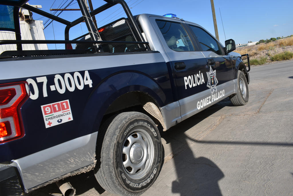Registran robo de vehículo con violencia en Gómez Palacio