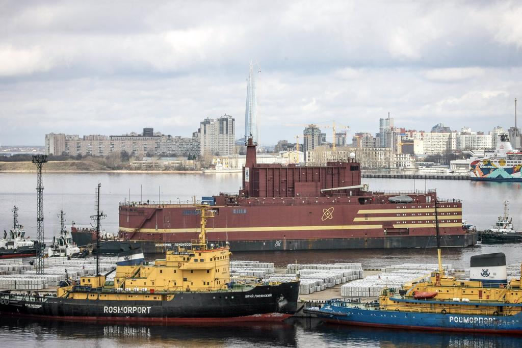 Preocupación ante primera central nuclear flotante de Rusia