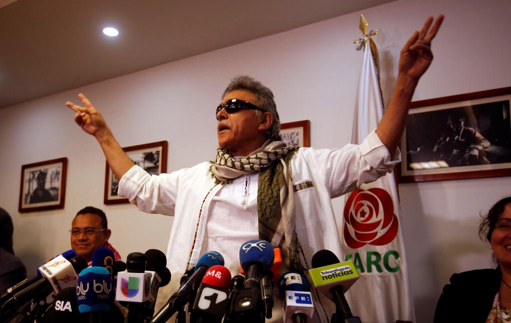 Solicitan entrega de exguerrilero Santrich a justicia colombiana