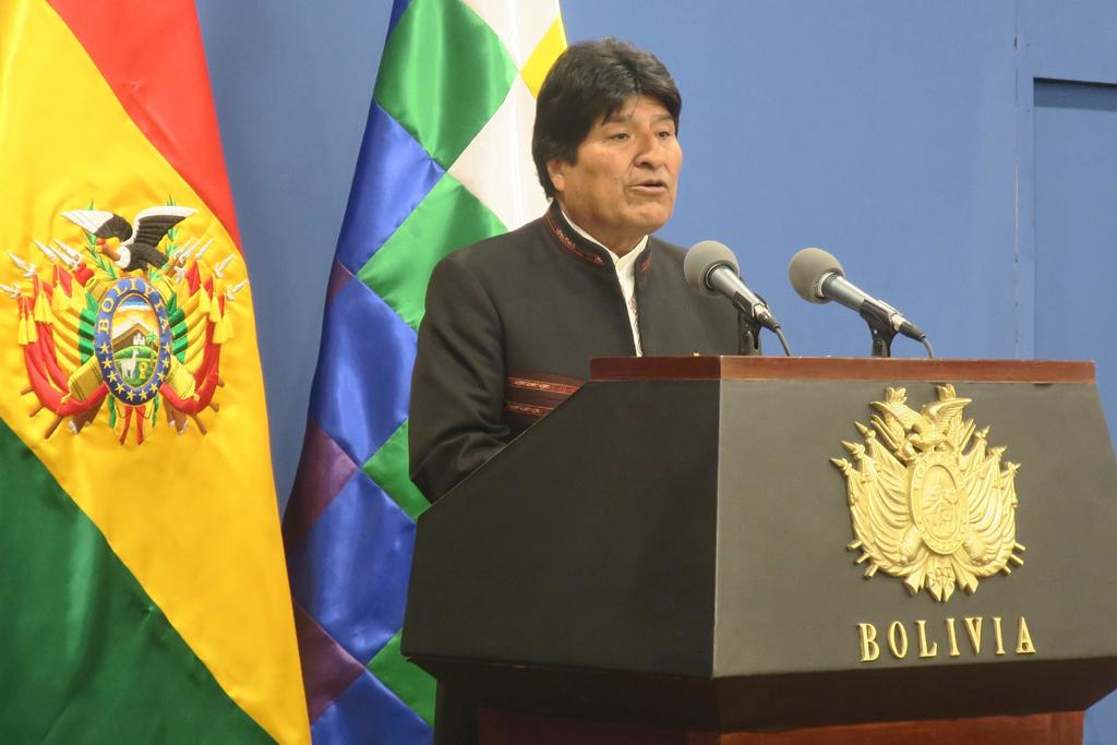 Afirma Evo Morales que grupos pagaron para hacer incendios en Bolivia