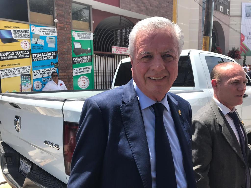 Zermeño desea 'suerte' a nuevos gobiernos de Gómez Palacio y Lerdo