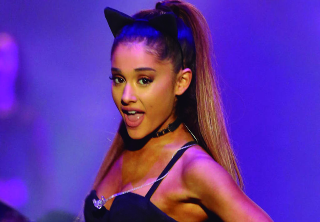 Ariana Grande demanda a marca por usar una doble suya