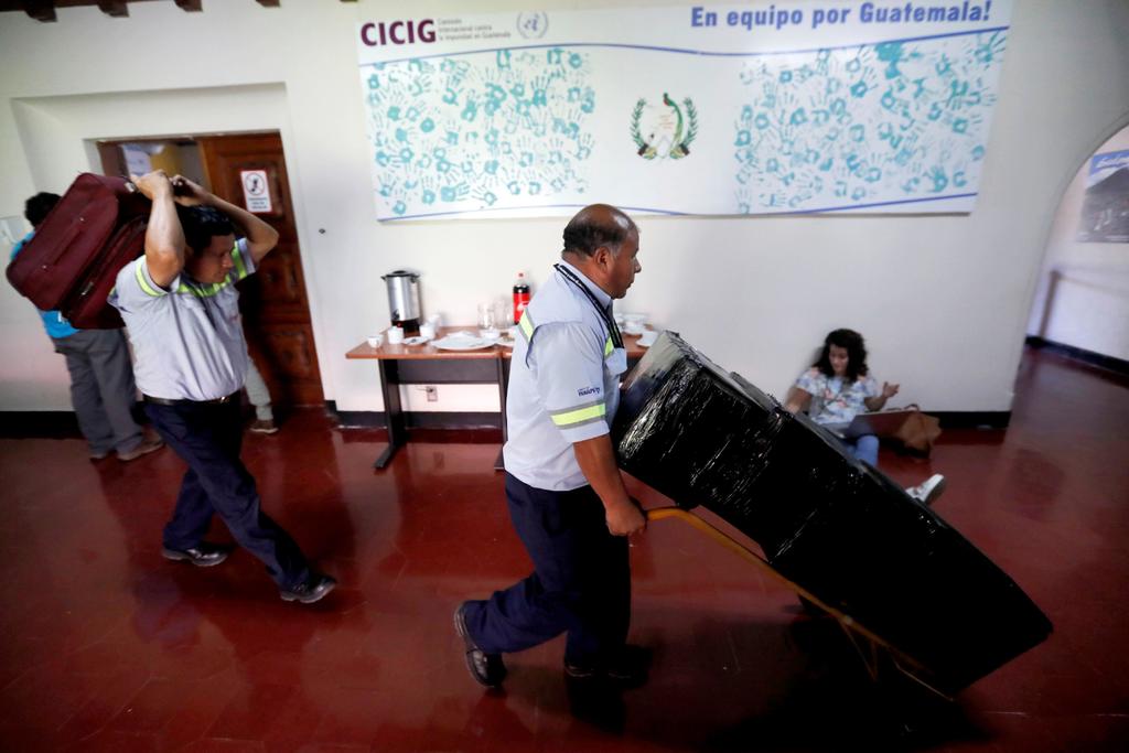 Tras 12 años, sale Cicig de Guatemala