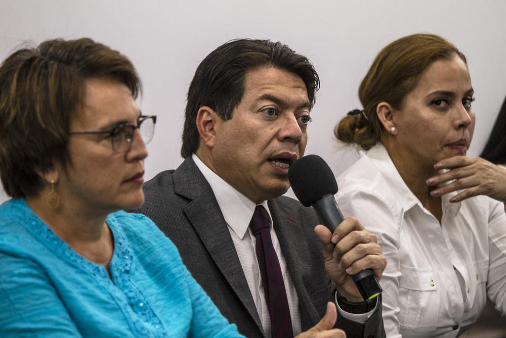 Culpa Delgado a Marko Cortés de crisis constitucional en Diputados