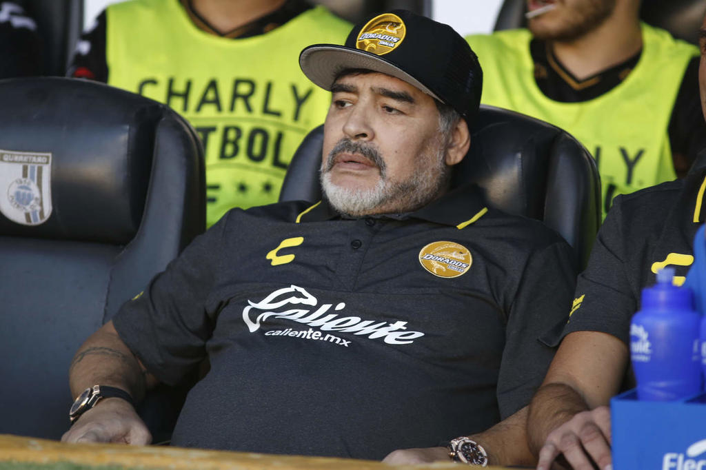 Maradona ya es técnico de Gimnasia LP