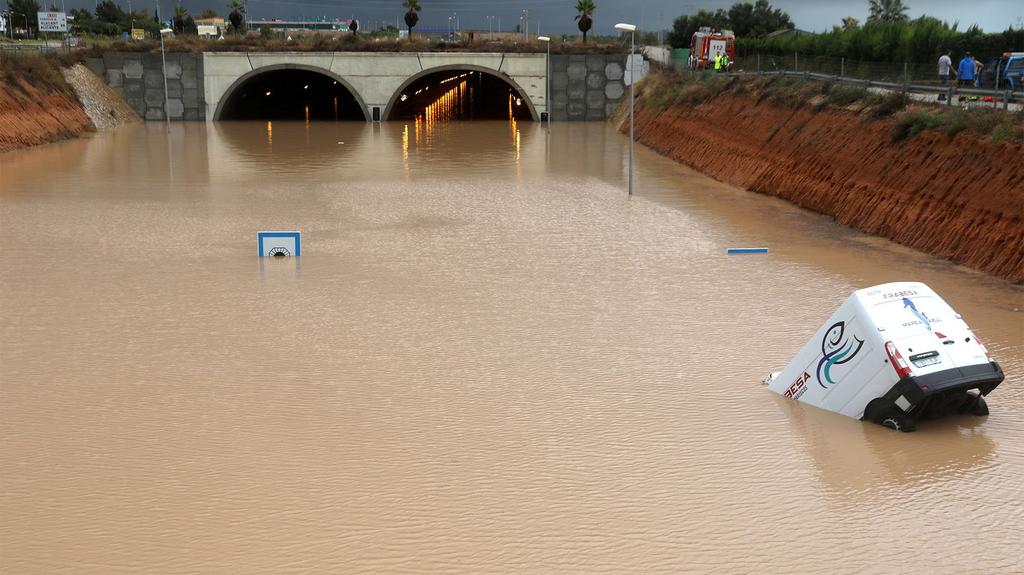 Cinco muertos y enormes daños por inundaciones en España