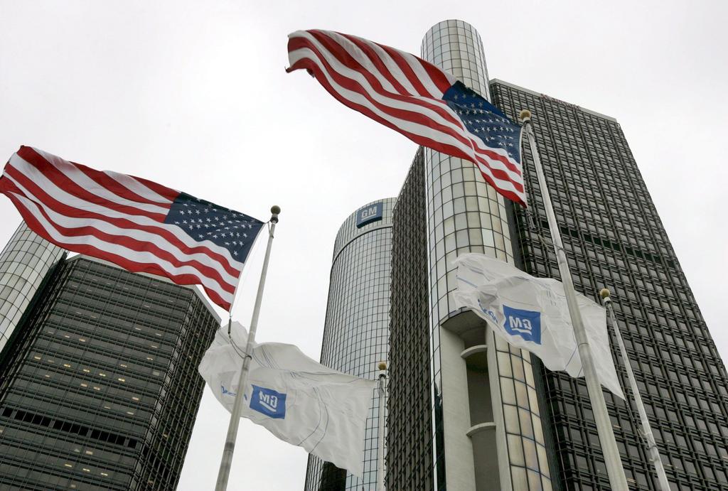 Alistan trabajadores de General Motors huelga masiva en EUA