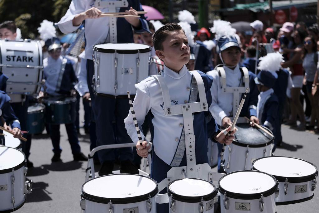 Celebra Costa Rica independencia con desfiles y llamados a la unión
