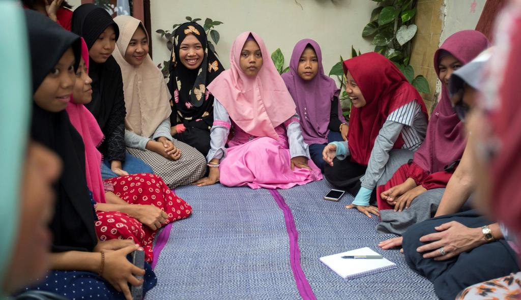 Aumenta Indonesia edad legal de matrimonio para las mujeres
