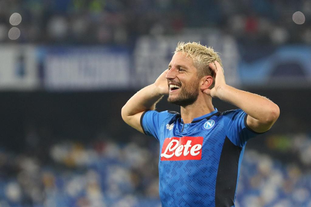 Napoli vence 2-0 a Liverpool; 'Chucky' Lozano fue titular