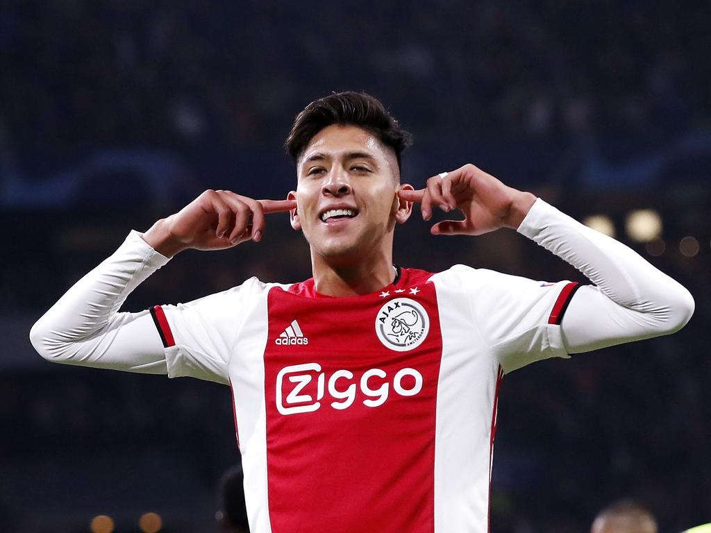 Ajax vuelve a ilusionar en Champions; Álvarez debuta con gol