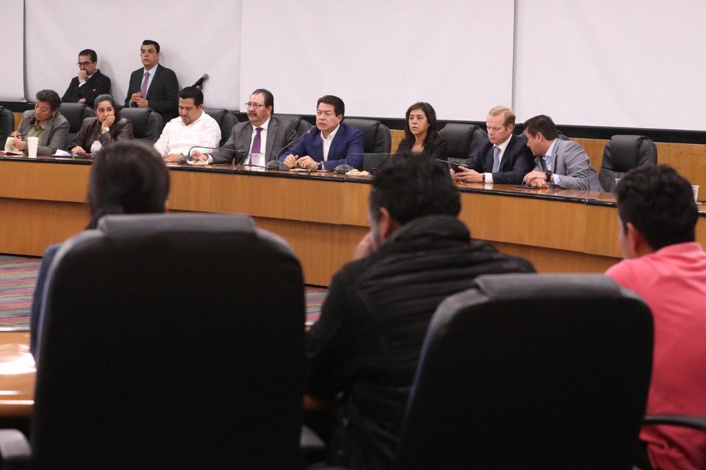 Acusa oposición que leyes educativas fueron dictadas por CNTE