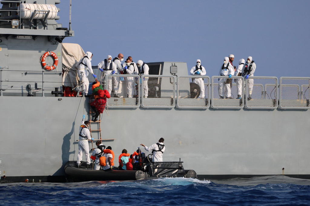 Rescata Ocean Viking a otros 73 migrantes; pide puerto para 182 personas