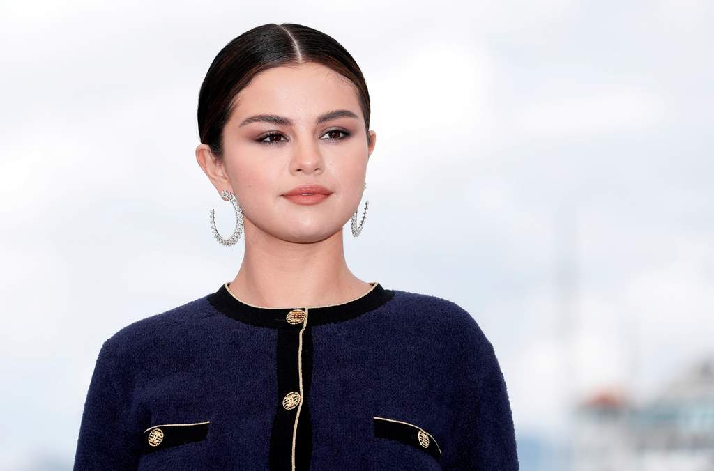 Selena Gomez revela por qué se alejó de los reflectores