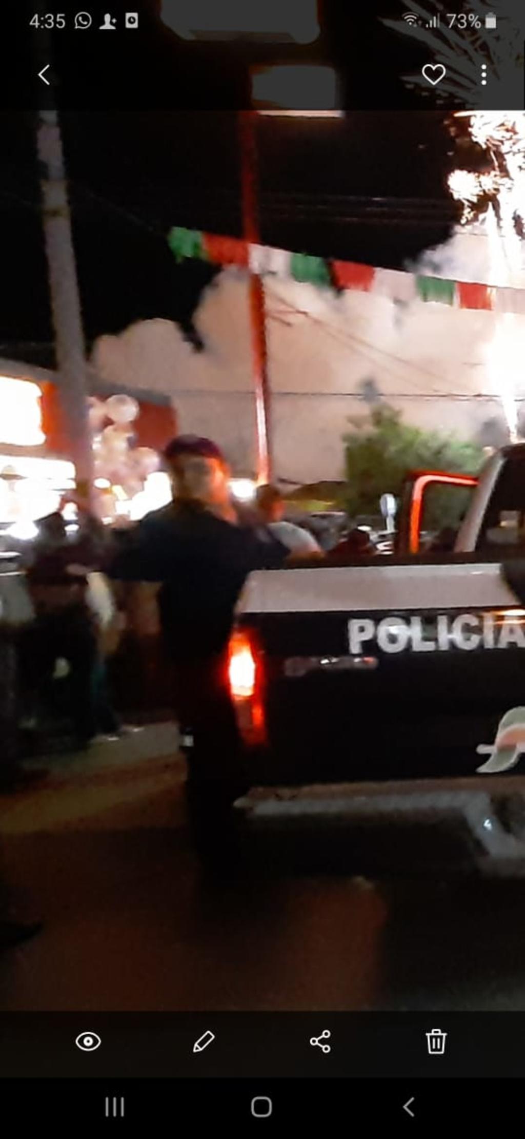 Amenaza policía a reportera por tomar fotos en Ciudad Frontera