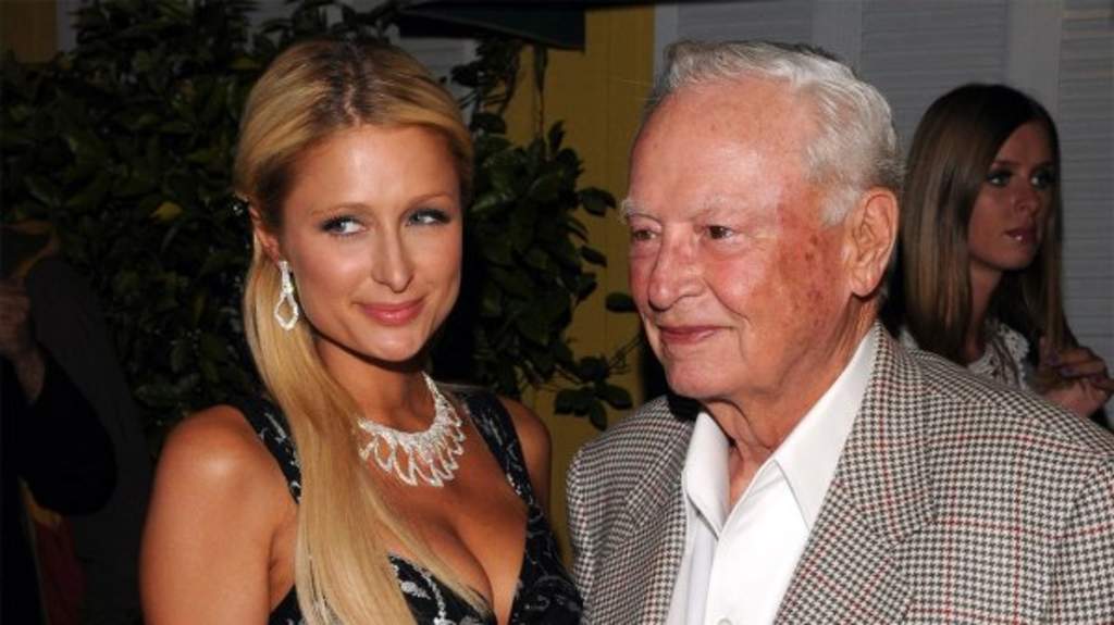 Paris Hilton le da el último adiós a su abuelo Barron Hilton
