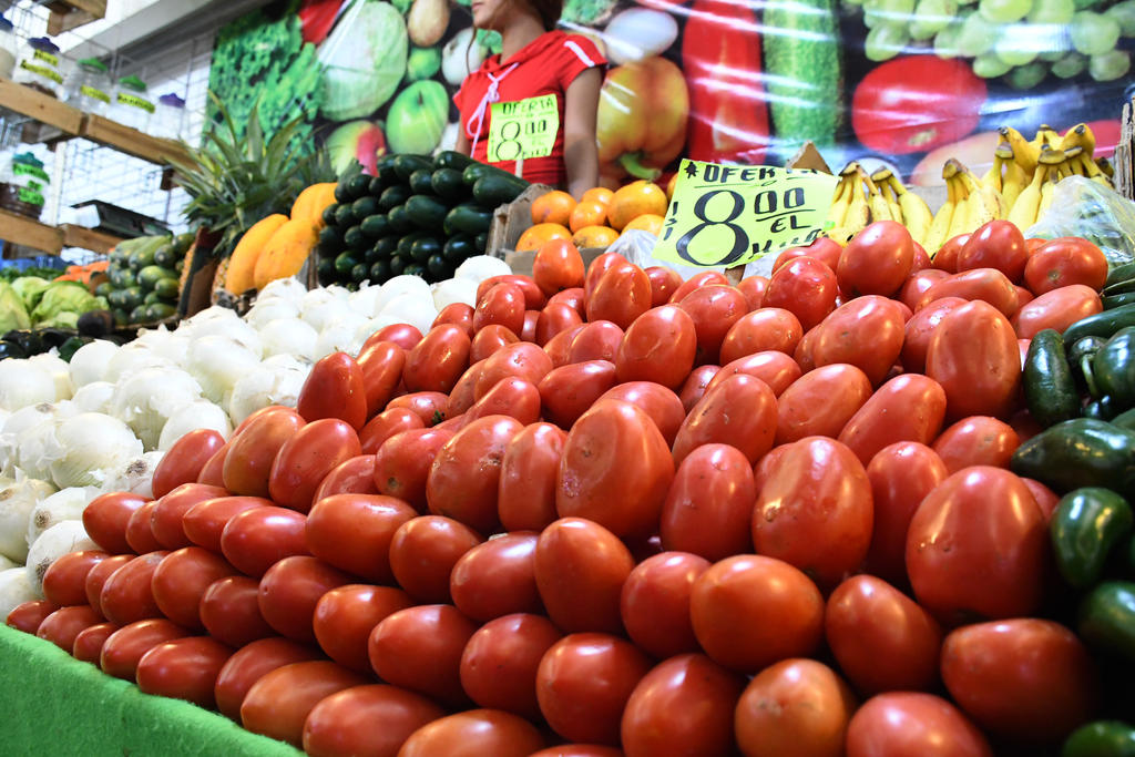 Tomate, aguacate y cebolla, productos con más variación en su precio