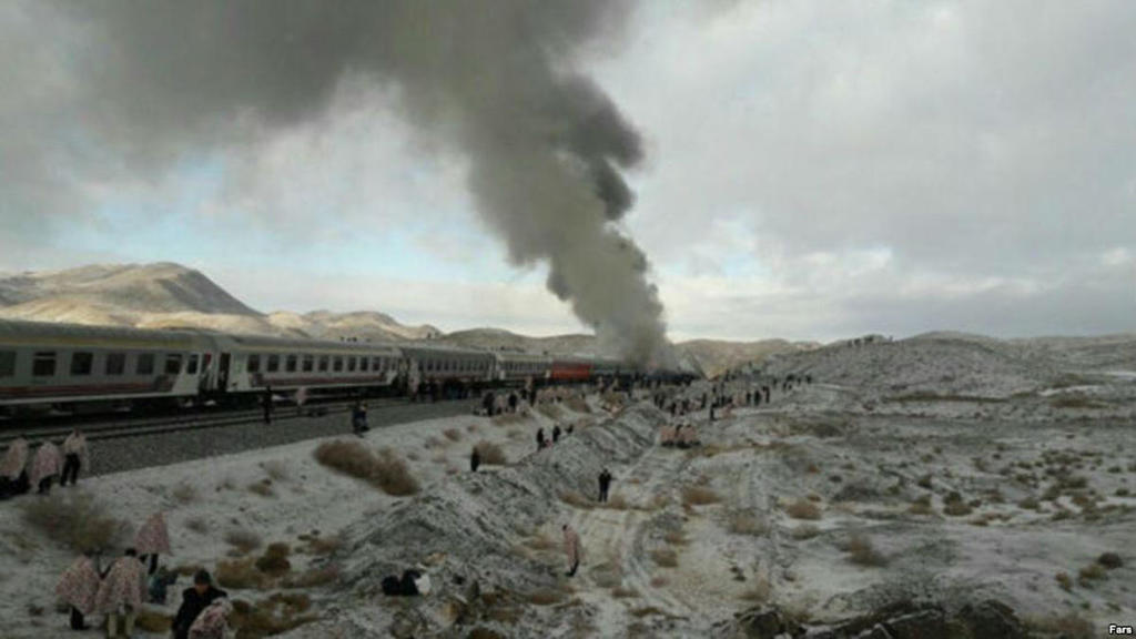 Accidente de tren en Irán deja al menos 4 muertos y decenas de heridos