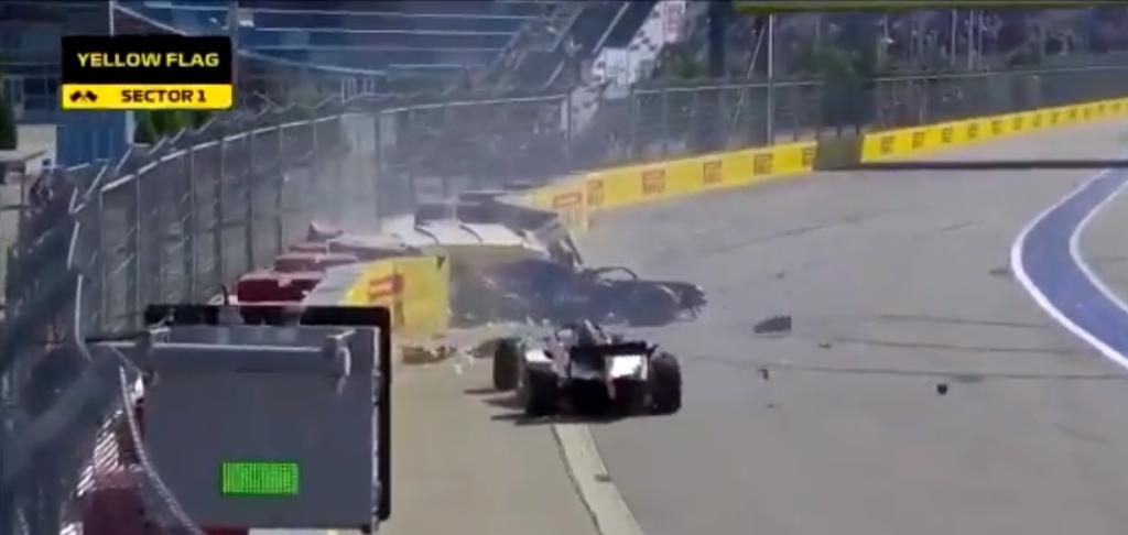 VIDEO: El estremecedor accidente en Fórmula 2 que detuvo la carrera