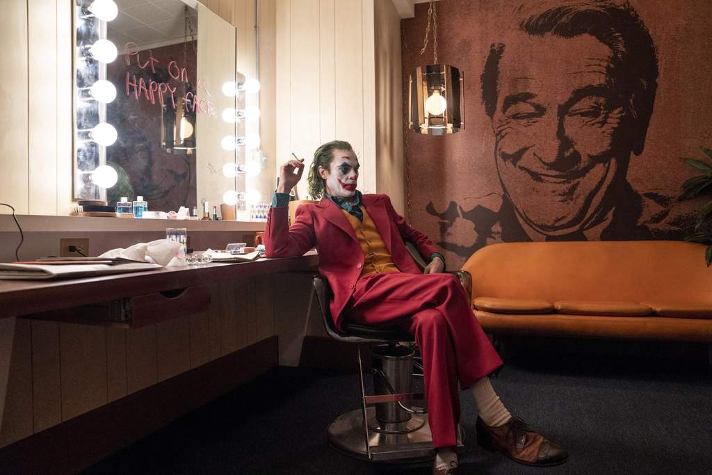 NO SPOILER: Ponen a Joaquin Phoenix como 'el mejor Joker' en redes