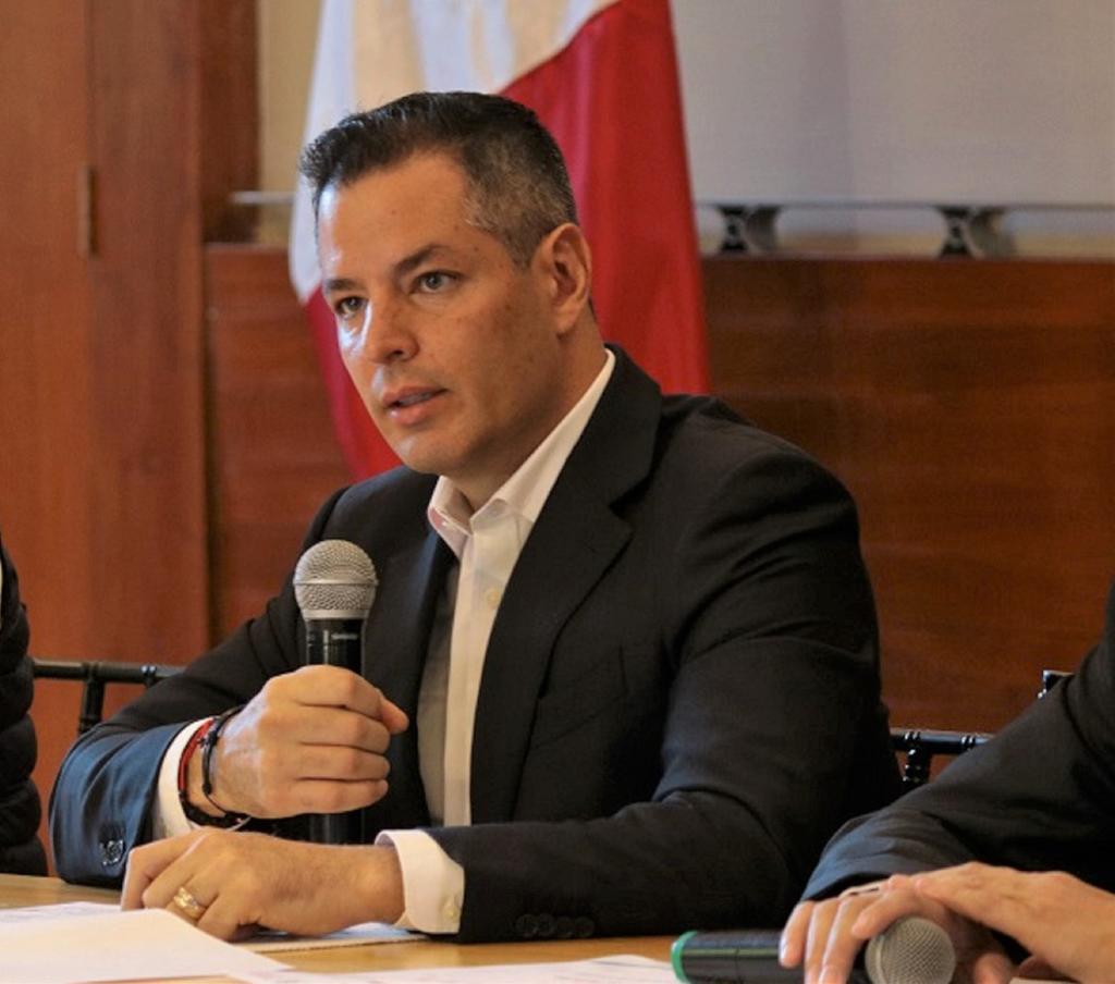 Gobernador promete repavimentar carretera Huajuapan-Juxtlahuaca