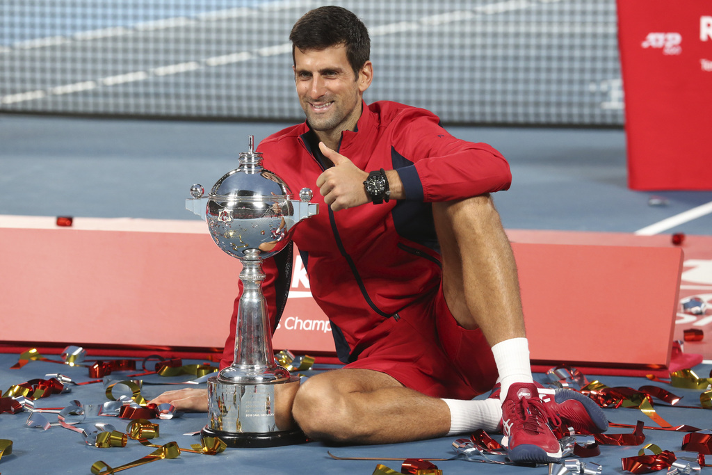 Novak Djokovic gana el título en Japón