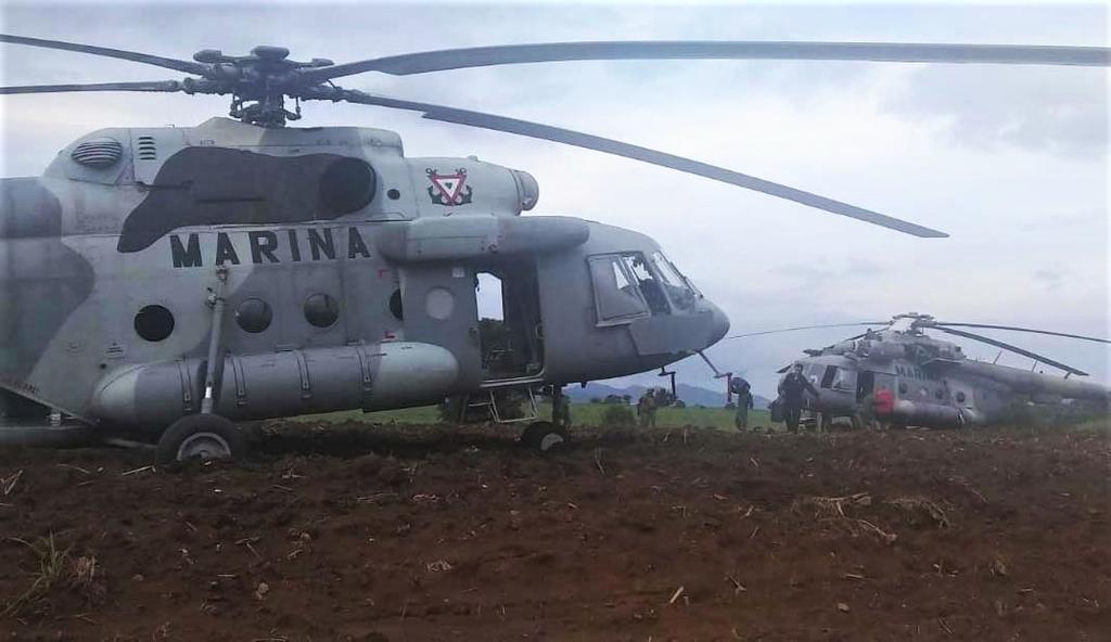 Aterriza de emergencia en Veracruz aeronave de la Marina