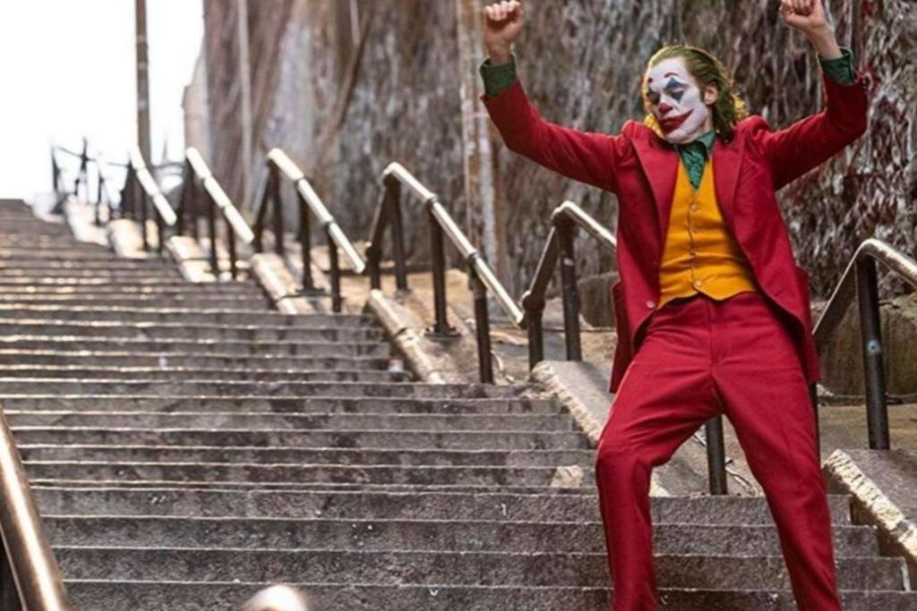 La polémica canción de Gary Glitter en 'Joker'