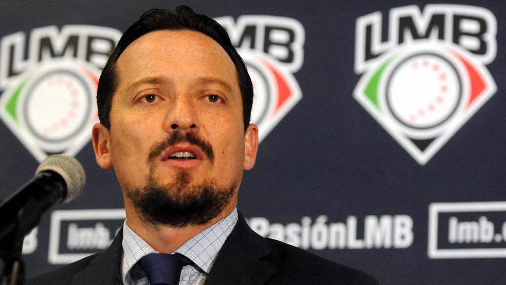 Javier Salinas renuncia como Presidente Ejecutivo de la LMB