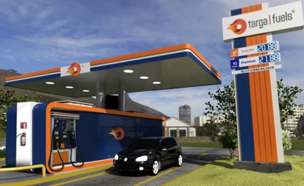 Listas, estaciones móviles para despachar gasolina en CDMX y León