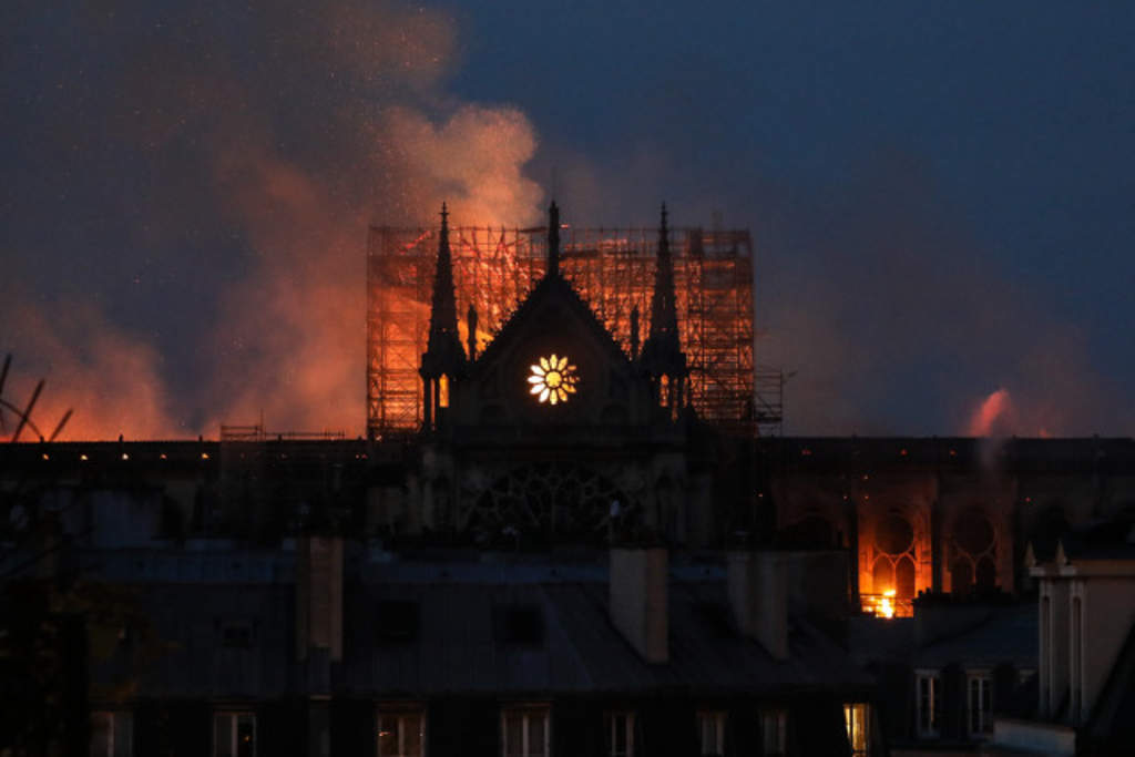 Harán serie sobre incendio de Notre Dame al estilo Chernobyl