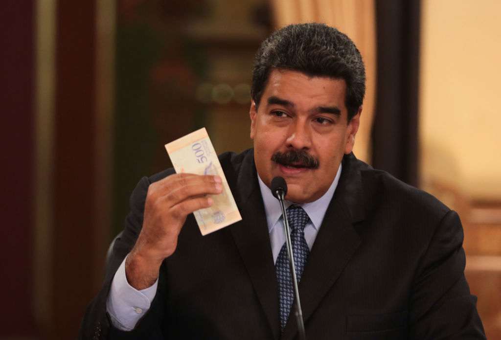 Venezuela aumenta en un 375 % el salario mínimo legal